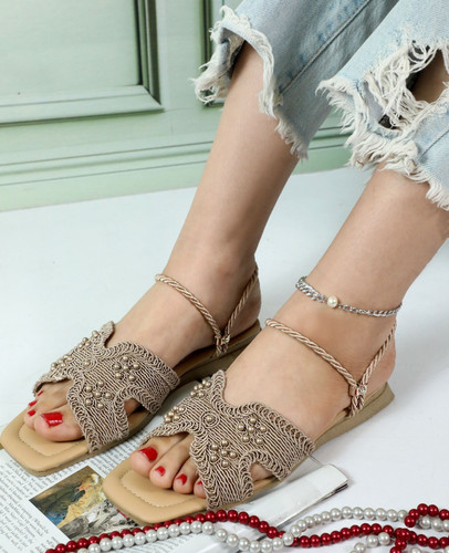 صندل جدید کرم مشکی ۳۷تا۴۰