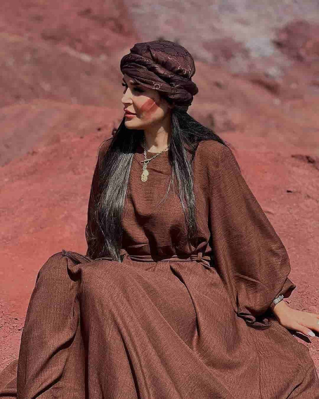 پیراهن لمیا شانتون مشکی, کرم, نسکافه ای, آبی تیره, آبی روشن, طوسی, سبز روشن, زیتونی فری 36/46