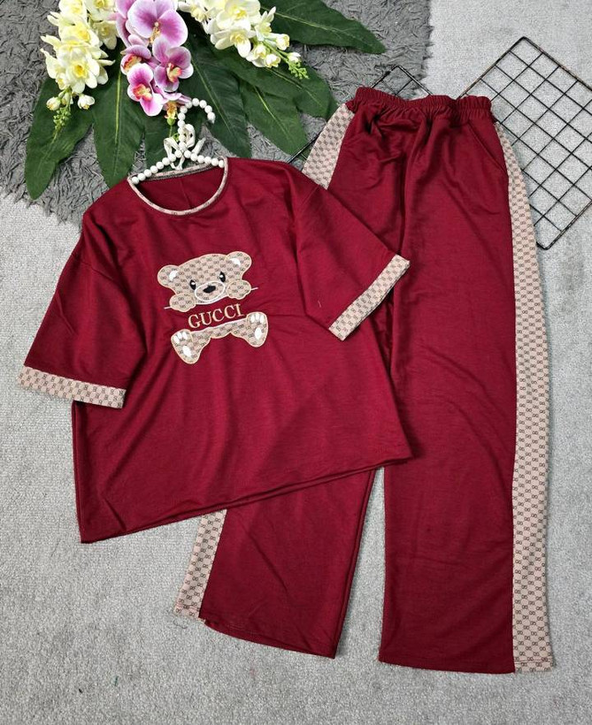 .نام : ست نسرین جنس : پنبه گلکسی با کیفیت رنگ بندی : مشکی, نسکافه ای, زرشکی, سبز روشن, سبز تیره, موکا سایز ها : فری 36/46