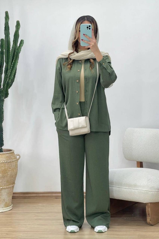 مانتو شلوار دلنیا نوادرجه نسکافه ای, طوسی, سبزپاستیلی, خاکی فری (۳۶_۴۶)