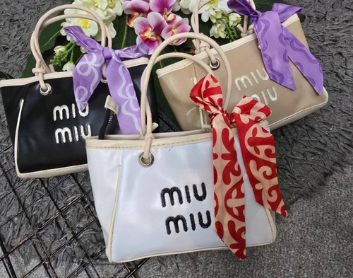 کیف کیمیا چرمی مشکی, سفید, کرم نسکافه آزاد 20*15