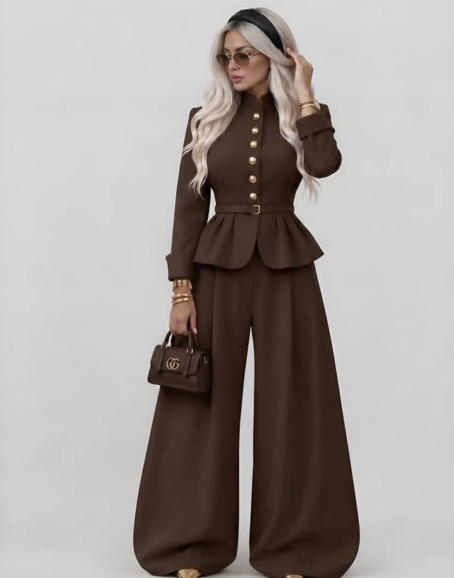 كت و شلوار مزونى سارا سوپر مازراتى وارداتی مشکی , سورمهای , قهوهای , کرم , ابی , زرشکی سایز۱ , سایز۲ 36 تا 48 سوپر مازراتى وارداتی
