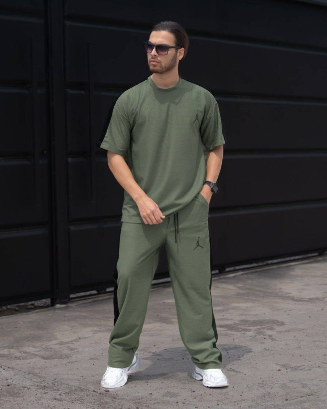 ست تیشرت شلوار بیسکویتی نسکافه - آبی - سدری - مشکی - سبزابی - سرمه - طوسی - ⚜️ سایز ها : xl - 2xl - ارسال ۷روز کاری
