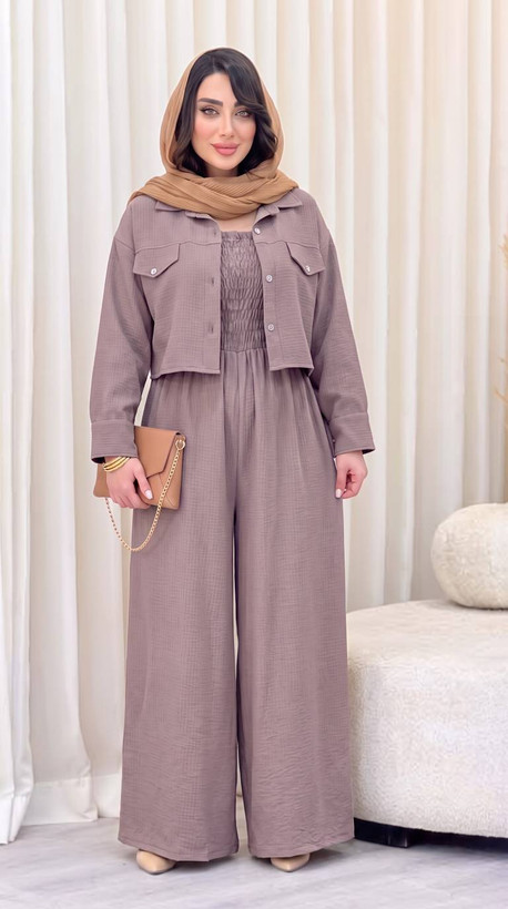 ست لیون جنس : سیلک باکیفیت رنگ بندی : مشکی, طوسی, کالباسی, کله غازی, کرم, سبز, کاربنی سایز ها : فری38_46 ارسال ۷روز کاری