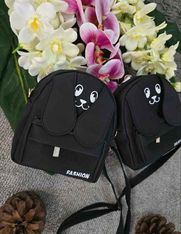 کیف هاپو چرم مشکی سایز آزاد 15*20ارسال ۷روز کاری
