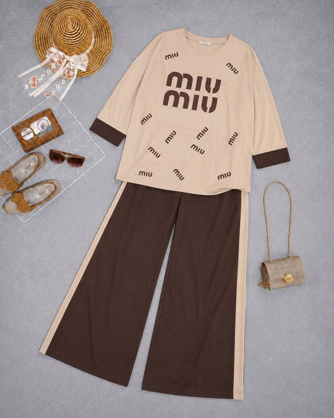 ست miu miu تک رنگ گلکسی جنس عالی رنگ کرم قهوه ای فری سایز تا48 ارسال ۷روز کاری