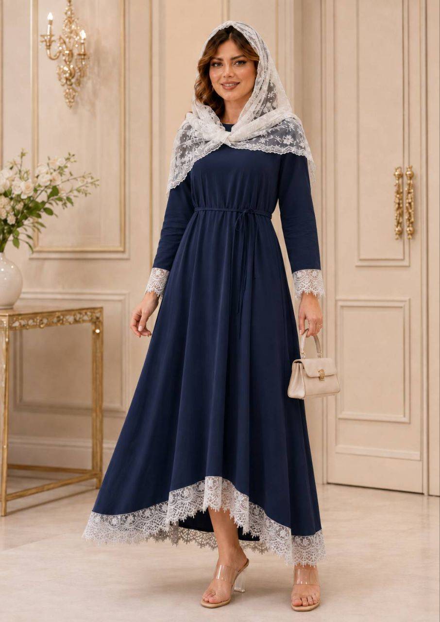 پیراهن بلند آیناز جنس : مازراتی و تور ابریشم دانتل رنگ بندی :  مشکی,  شکلاتی,  نسکافه ای,  کرمی,  زرشکی,  سورمه ای,  سبز,  بنتون,  آبی سایز ها :  فری سایز تا46 ارسال ۷روز کاری